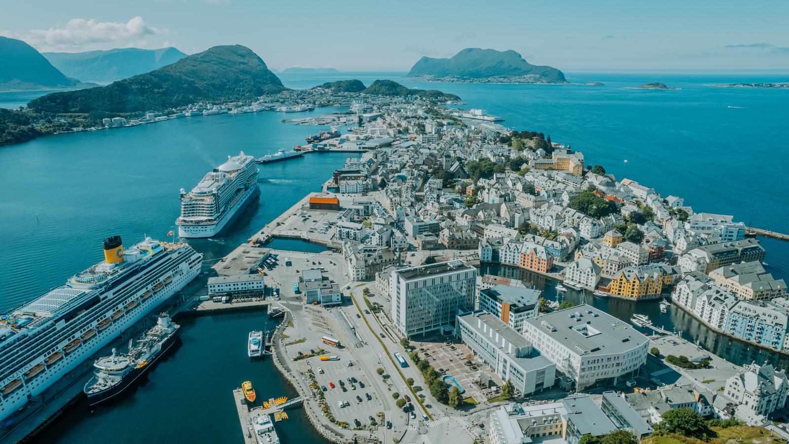 VISUELLA SUAS 2023 104